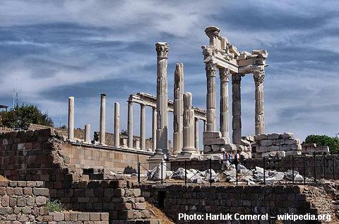 As ruínas da Acrópole de Pérgamo