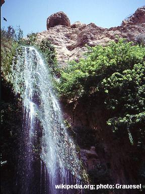 A cascata da Sulamita em Ein Gedi
