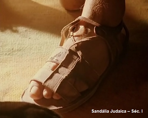 Tipos de sand&aacute;lia nos tempos de Jesus