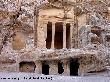 Templo de Siq al-Barid