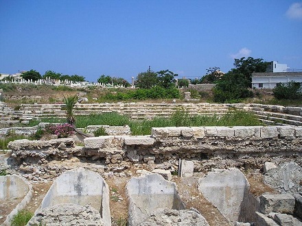 Teatro, no sítio arqueológico de al-Mina, em Tiro, Líbano